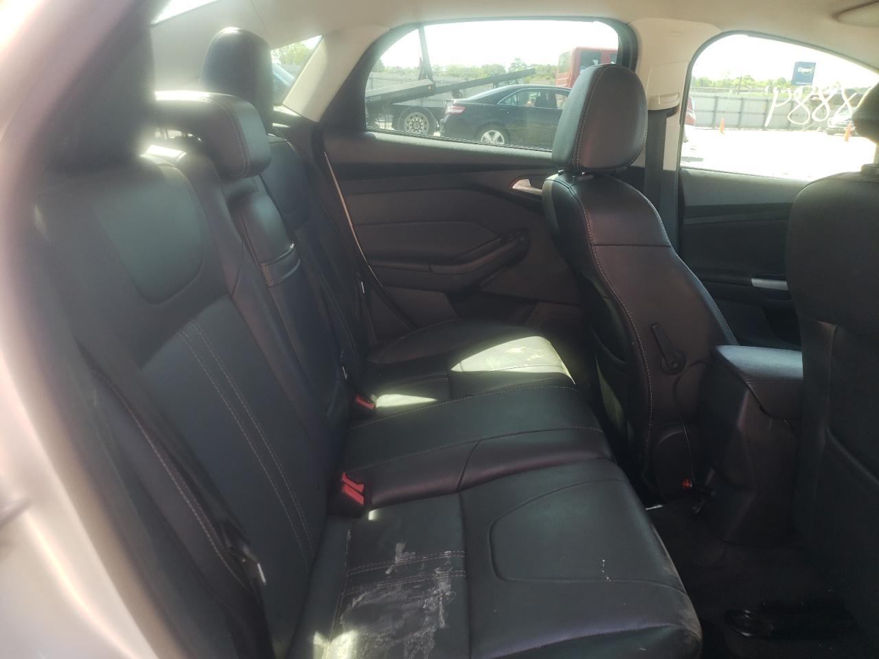 Photo 6 from auction – 2013 FORD FOCUS SE with VIN 1FADP3F25DL220445
