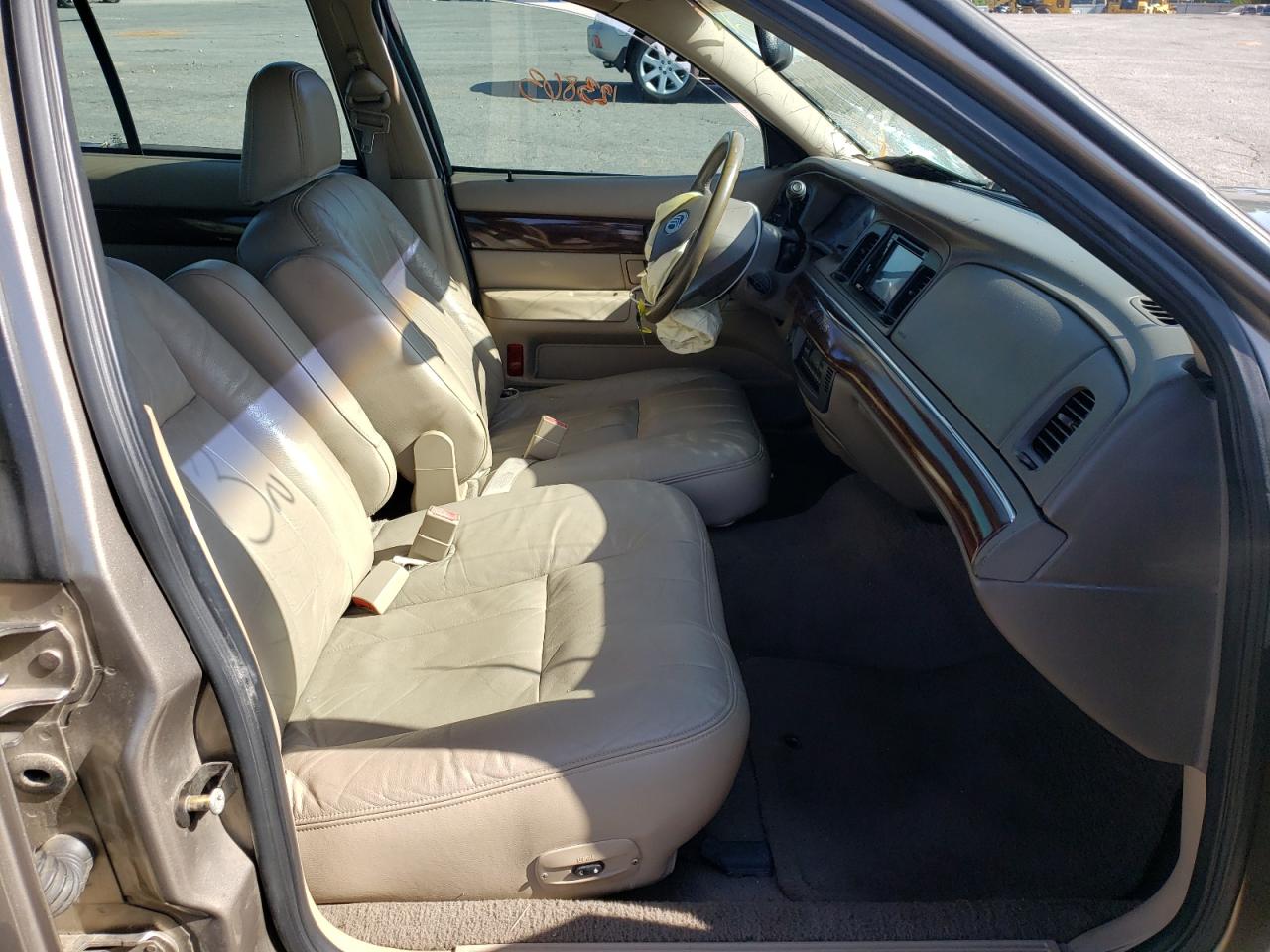 Photo 5 from auction – 2004 MERCURY GRAND MARQ with VIN 2MEFM75W24X634971