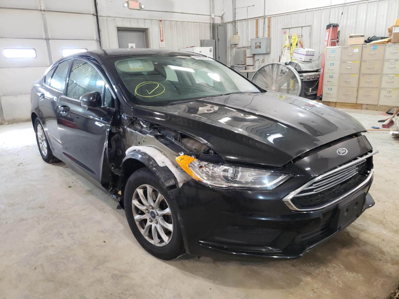 Photo 1 from auction – 2017 FORD FUSION S with VIN 3FA6P0G72HR237793