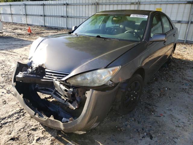 Photo 2 from auction – 2005 TOYOTA CAMRY LE with VIN 4T1BE32K95U540825