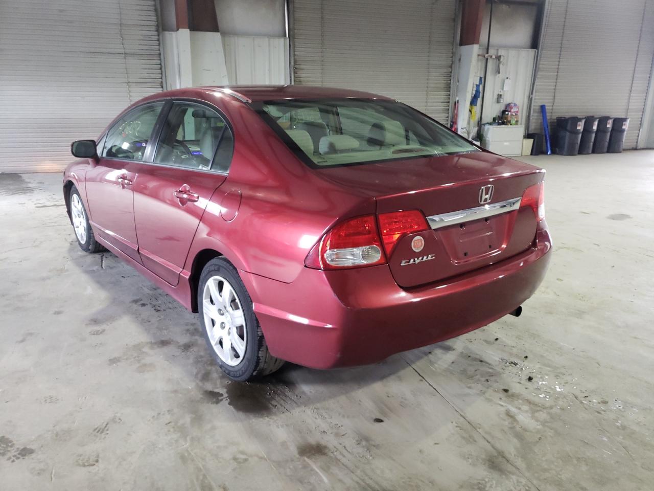 Photo 3 from auction – 2011 HONDA CIVIC LX with VIN 2HGFA1F57BH550389