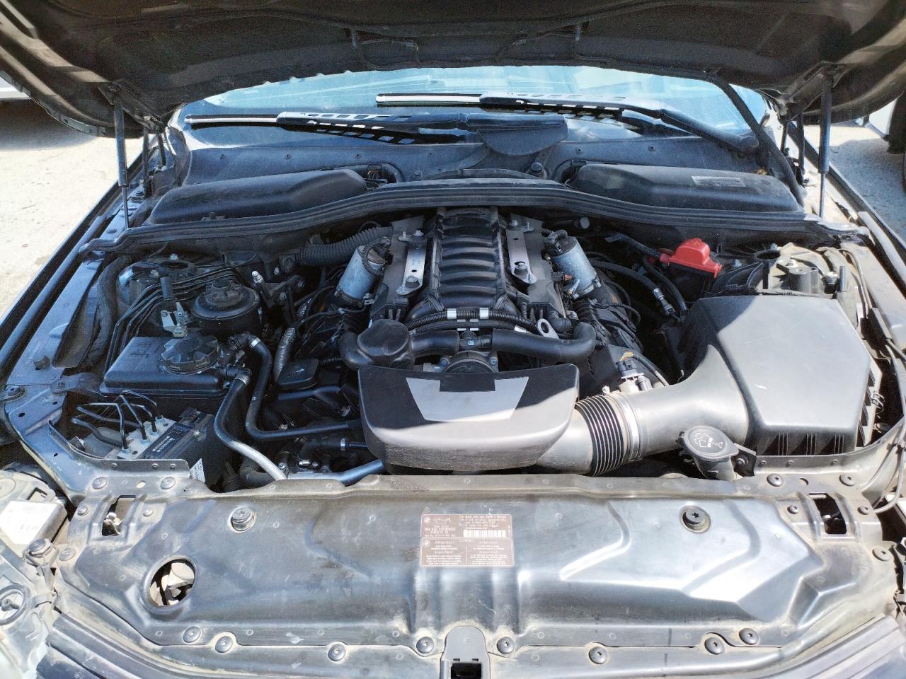 Photo 7 from auction – 2010 BMW 550 I with VIN WBANW5C52ACT56570