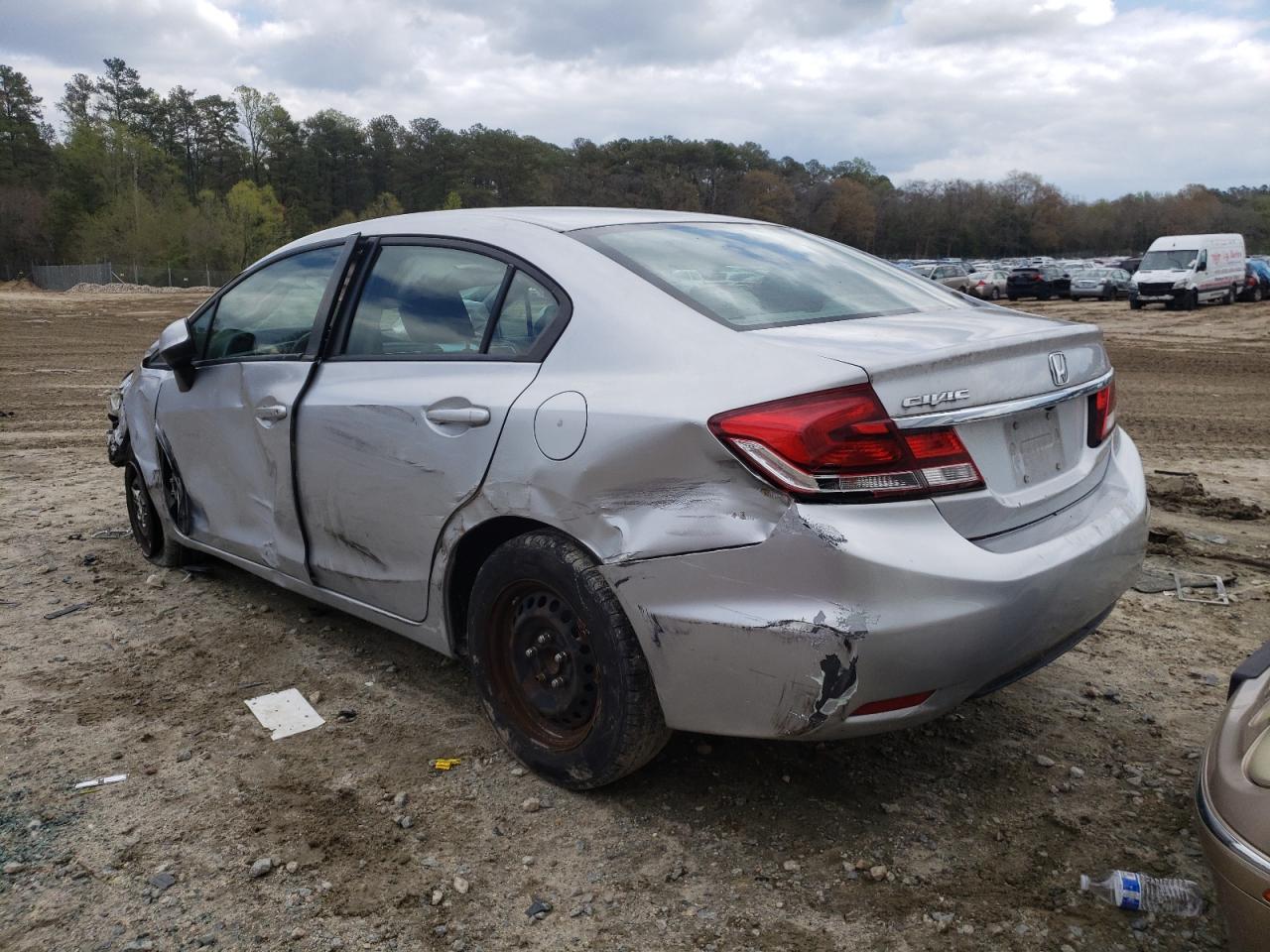 Photo 3 from auction – 2013 HONDA CIVIC LX with VIN 2HGFB2F56DH570476