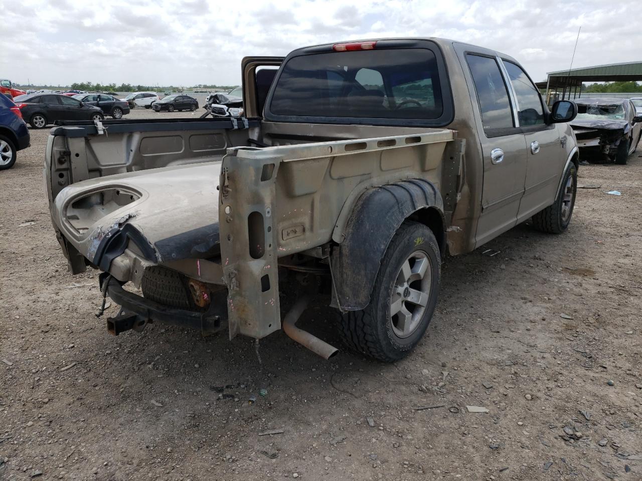 Photo 4 from auction – 2003 FORD F150 SUPER with VIN 1FTRW07673KB60496
