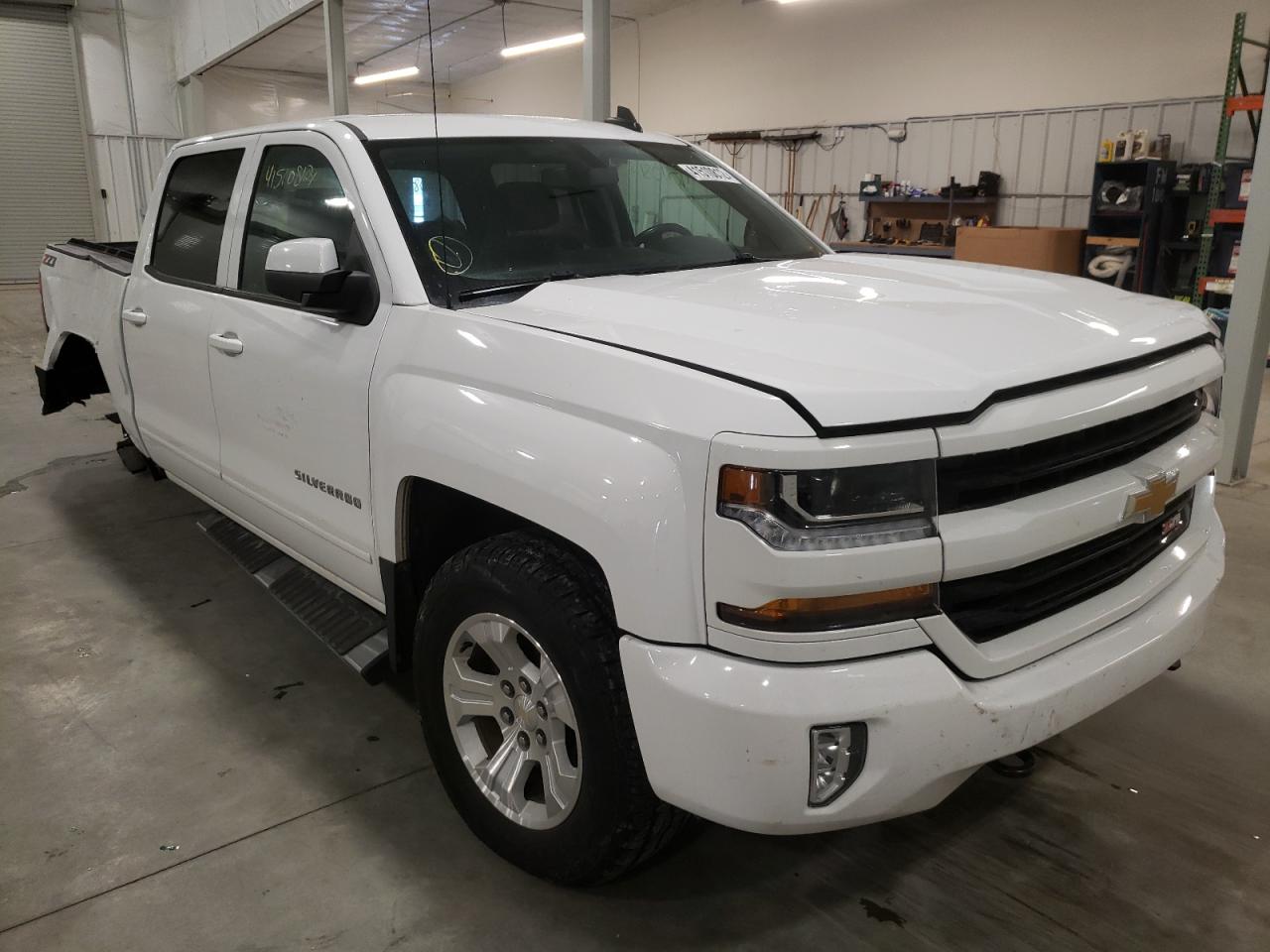 Photo 1 from auction – 2018 CHEVROLET SILVERADO with VIN 3GCUKREC4JG356628