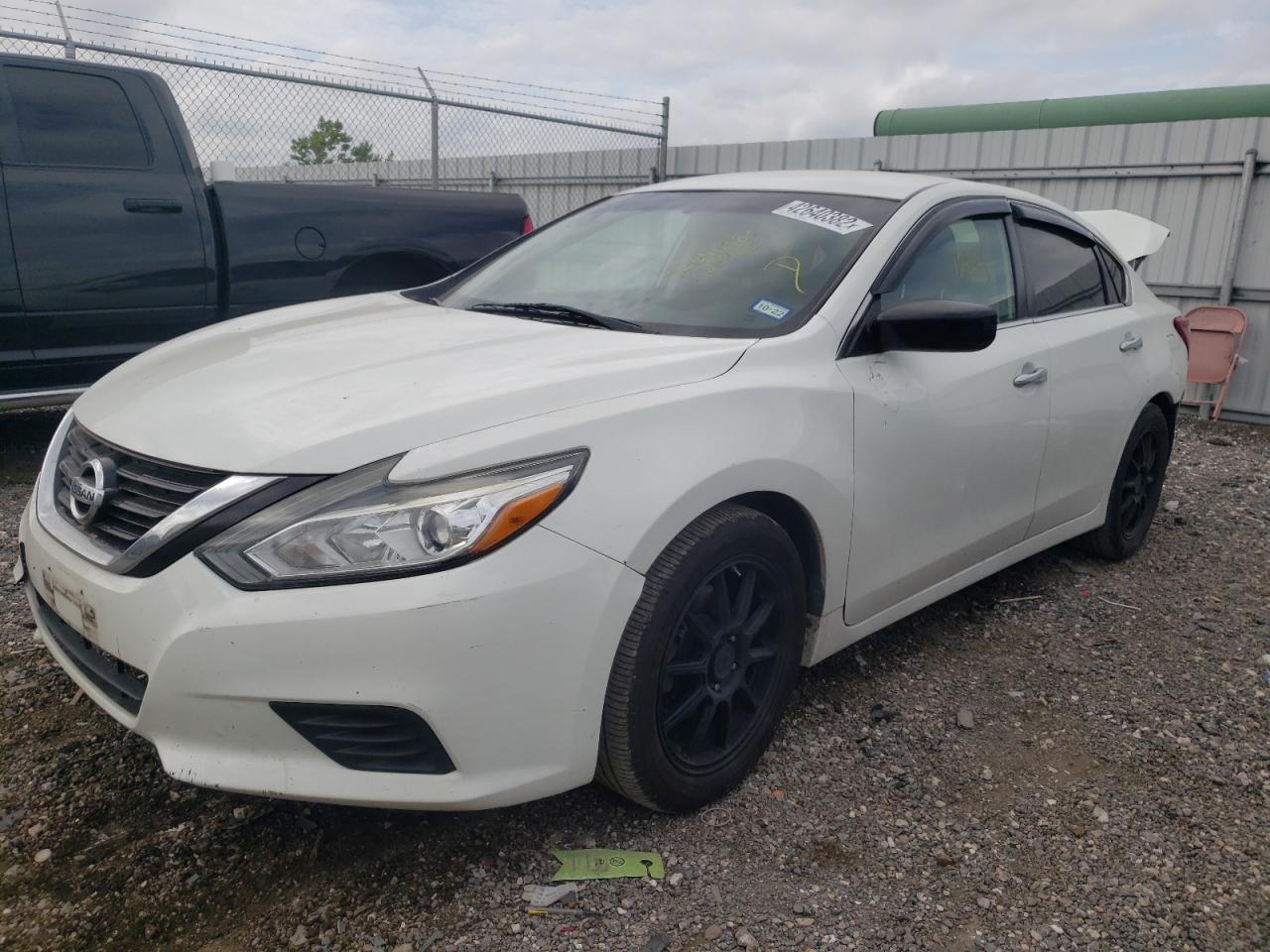 Photo 2 from auction – 2016 NISSAN ALTIMA 2.5 with VIN 1N4AL3AP2GC185465