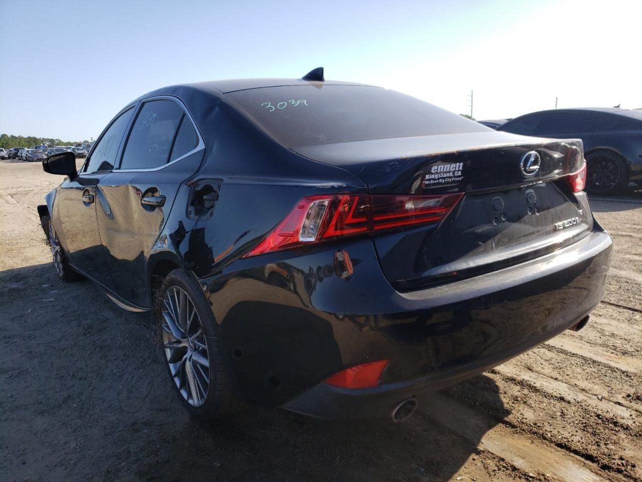 Photo 3 from auction – 2016 LEXUS IS 200T with VIN JTHBA1D27G5013458