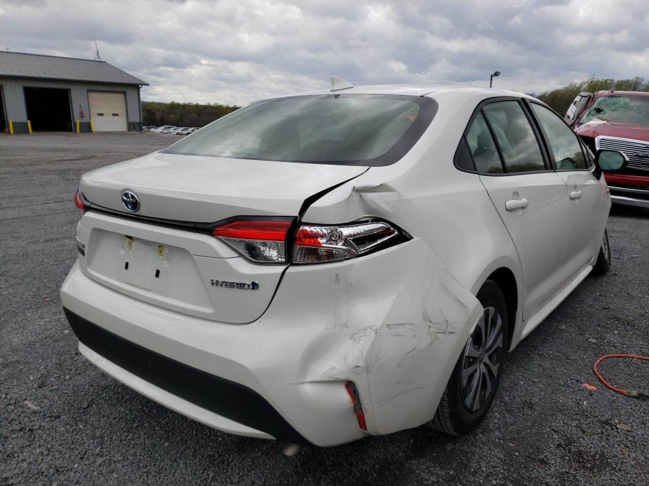Photo 4 from auction – 2021 TOYOTA COROLLA LE with VIN JTDEAMDE3MJ025264