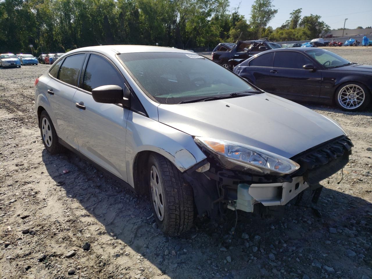 FORD FOCUS S 2016 with VIN 1FADP3E2XGL352994 - Photo from auction