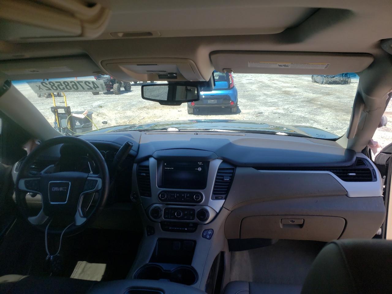 Photo 9 from auction – 2015 GMC YUKON SLT with VIN 1GKS2BKC8F0350396