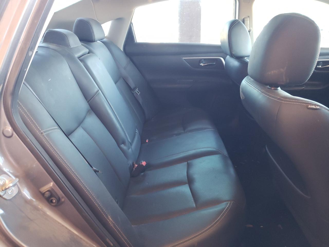 Photo 6 from auction – 2016 NISSAN ALTIMA 2.5 with VIN 1N4AL3AP8GC149280