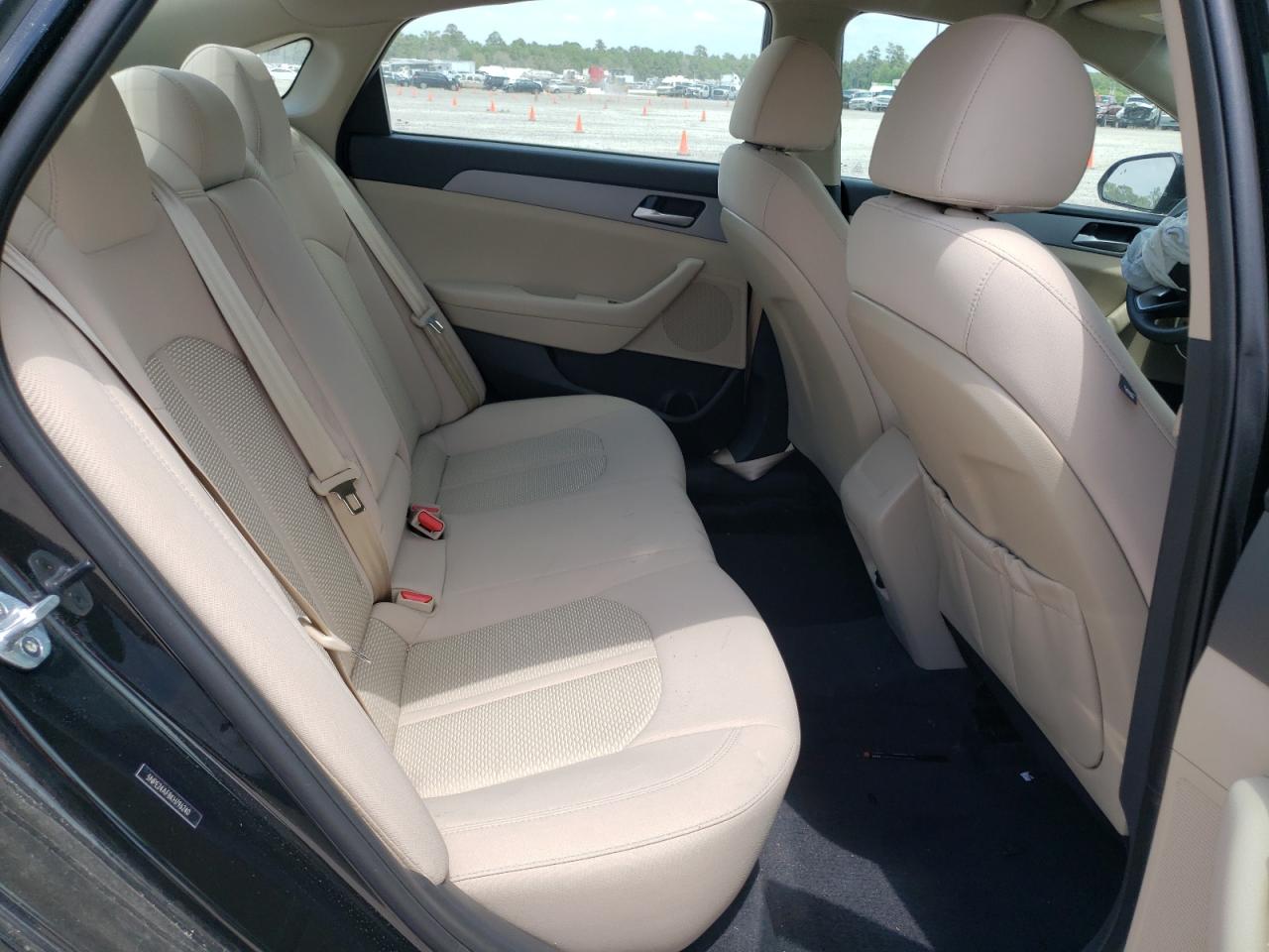 Photo 16 from auction – 2019 HYUNDAI SONATA SE with VIN 5NPE24AF8KH796240