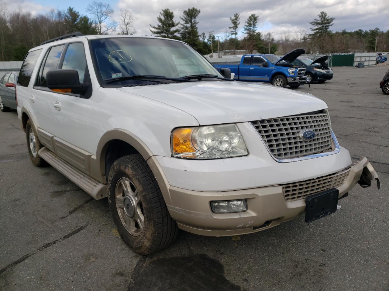 FORD EXPEDITION 2006 with VIN 1FMFU18556LA56233 - Photo from auction