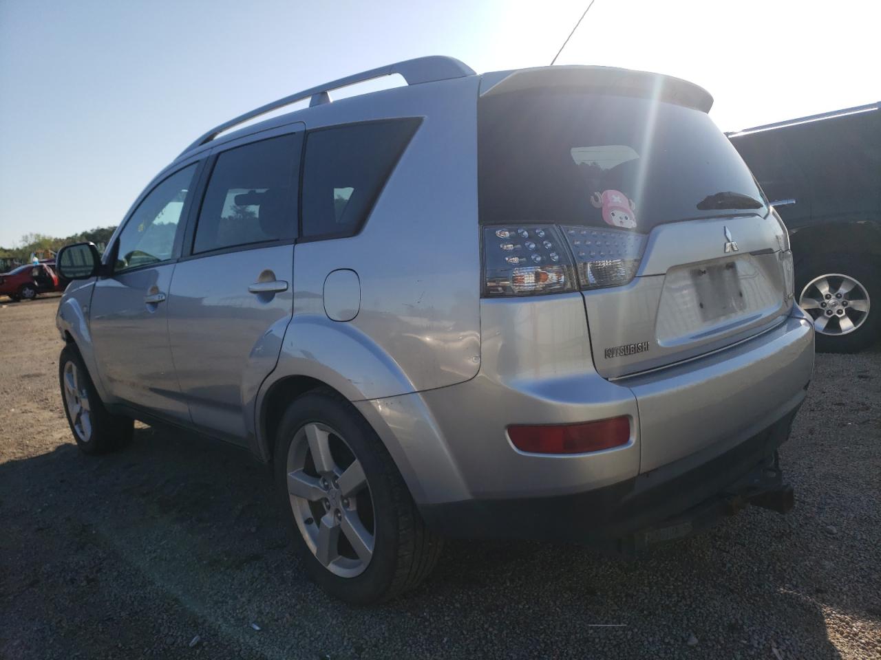 Photo 3 from auction – 2007 MITSUBISHI OUTLANDER with VIN JA4MT41X57Z018053
