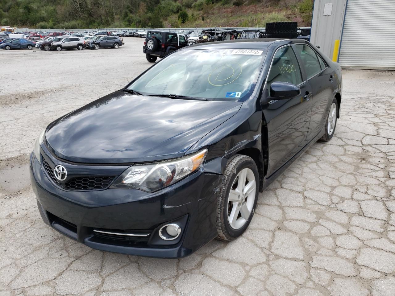 Photo 2 from auction – 2013 TOYOTA CAMRY L with VIN 4T1BF1FK0DU253710