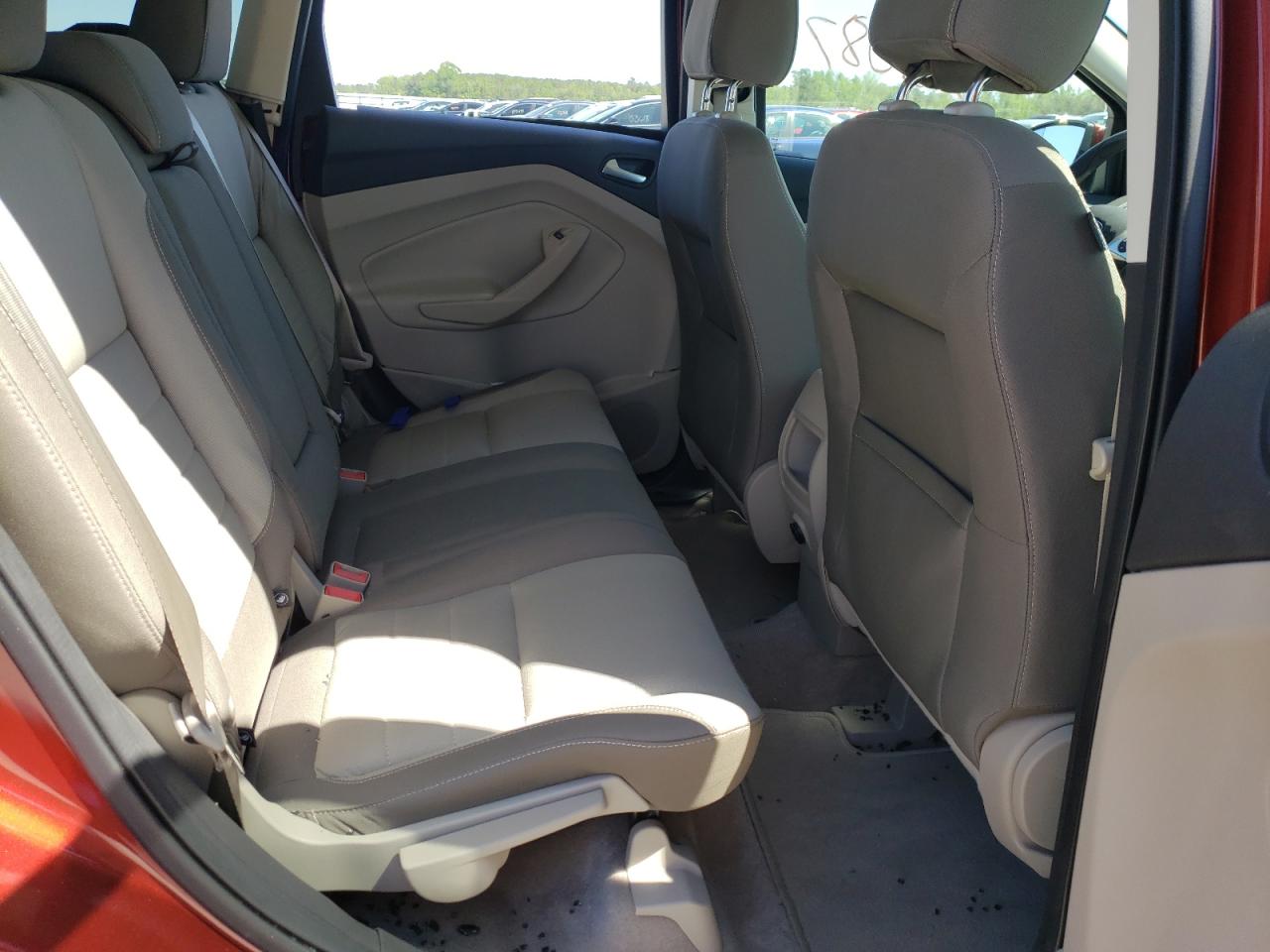 Photo 6 from auction – 2016 FORD ESCAPE SE with VIN 1FMCU0G73GUB51997