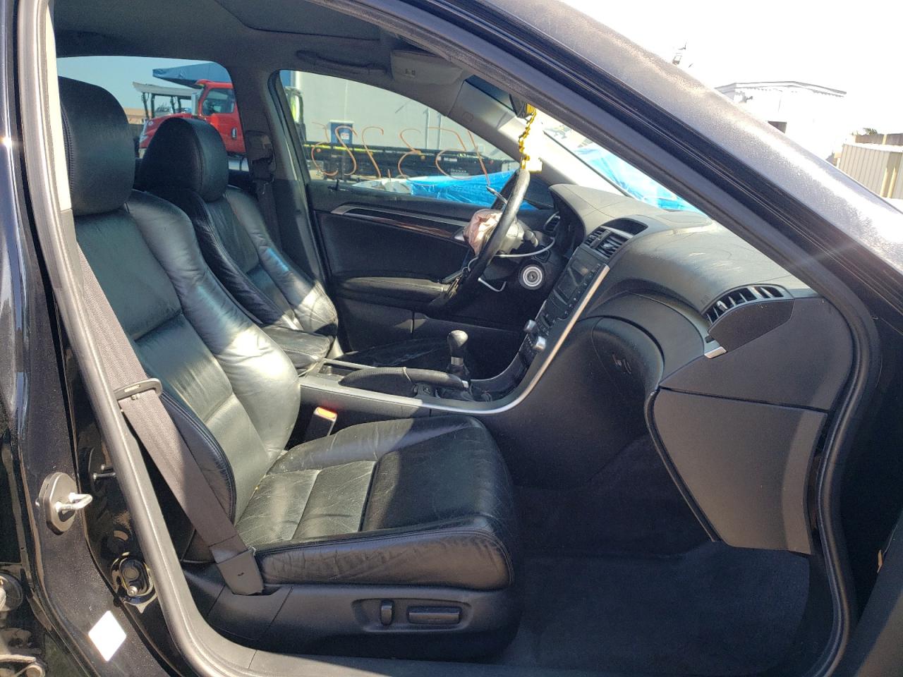 Photo 5 from auction – 2006 ACURA 3.2TL with VIN 19UUA656X6A054828
