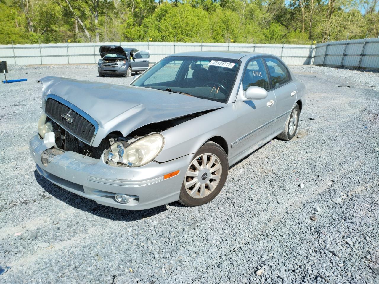 Photo 2 from auction – 2004 HYUNDAI SONATA GLS with VIN KMHWF35H64A087097