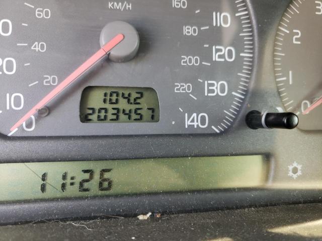 Photo 3 from auction – 2000 VOLVO S70 BASE with VIN YV1LS61J1Y2662861