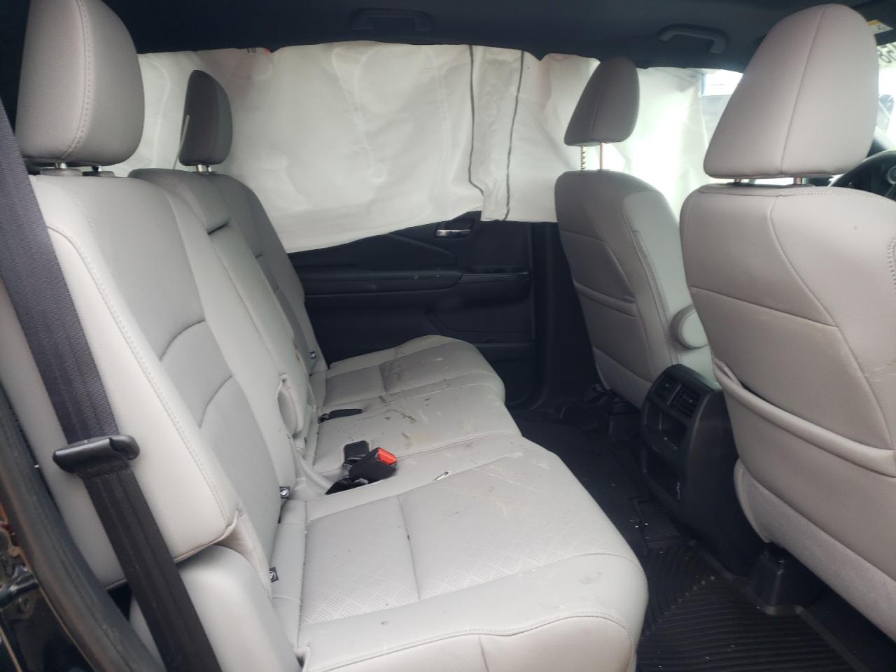 Photo 6 from auction – 2019 HONDA PASSPORT E with VIN 5FNYF8H59KB024124