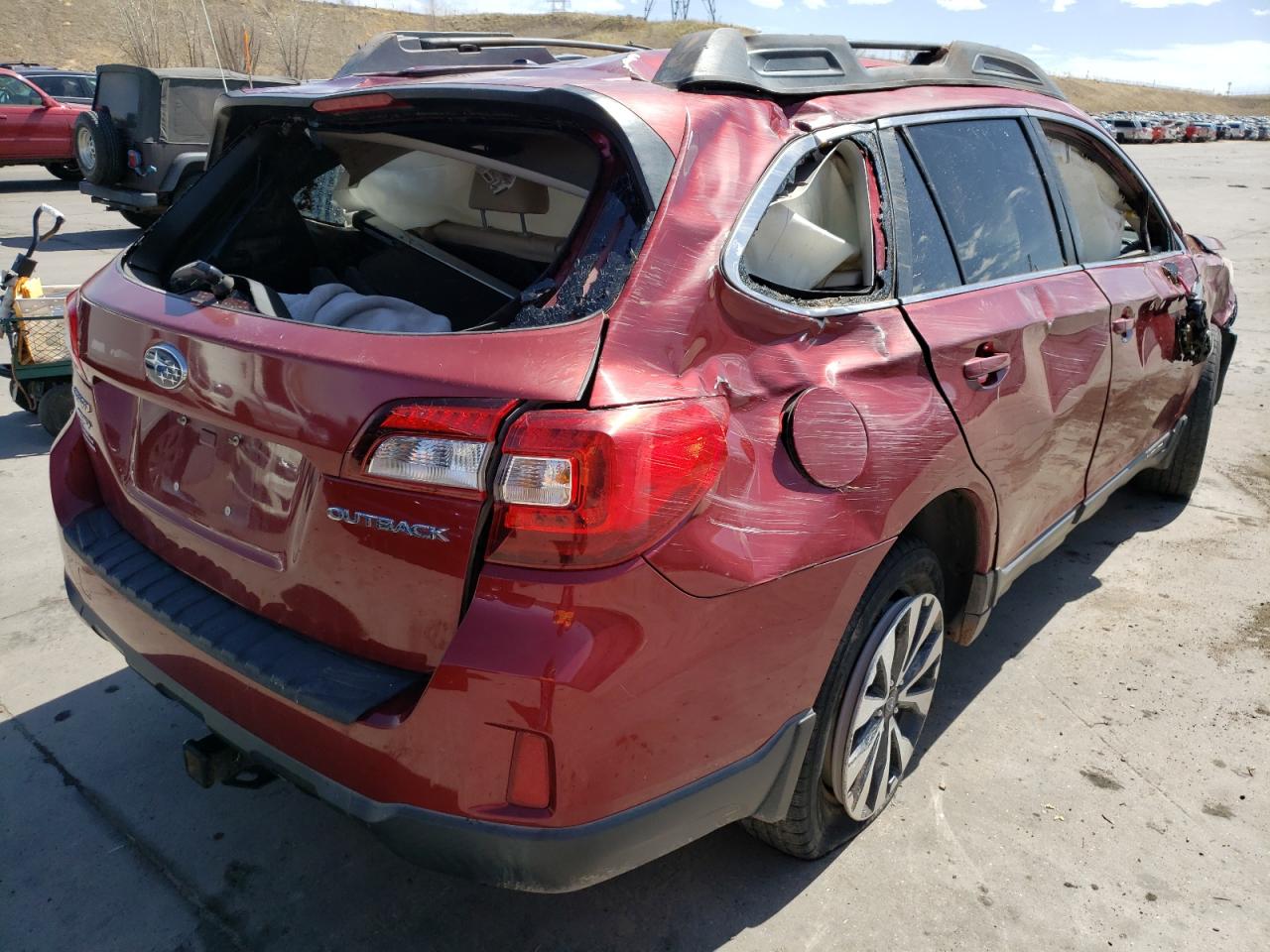 Photo 4 from auction – 2015 SUBARU OUTBACK 2. with VIN 4S4BSBNCXF3268560