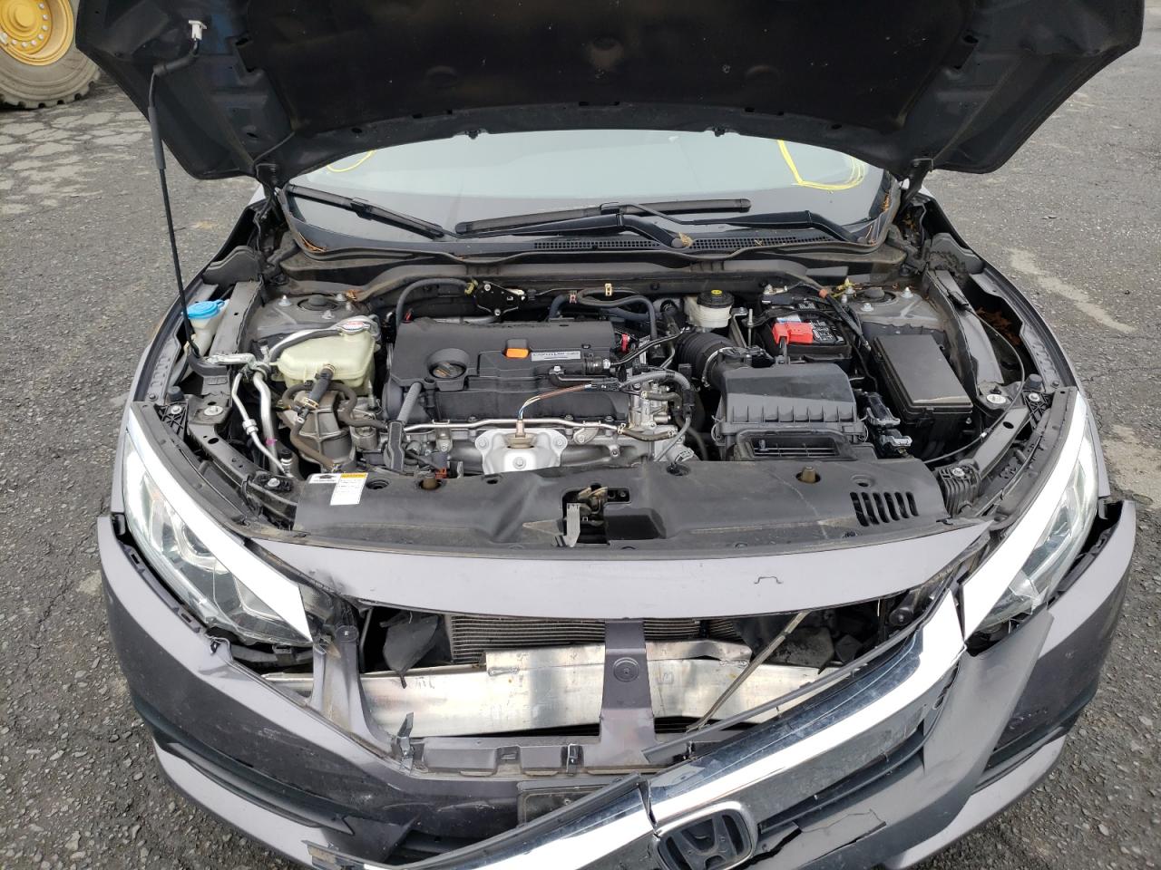 Photo 7 from auction – 2016 HONDA CIVIC LX with VIN 2HGFC2F55GH519813