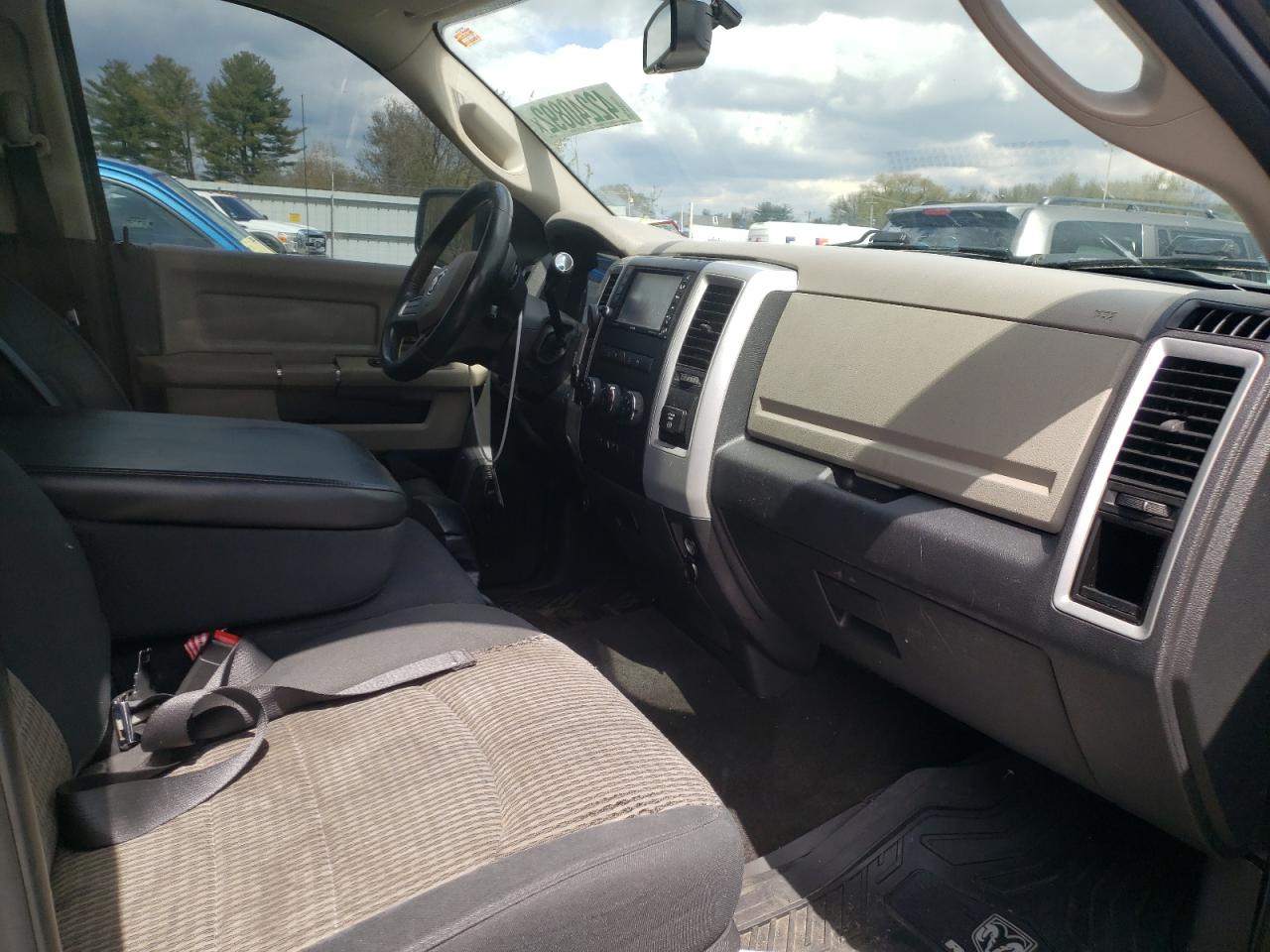 Photo 5 from auction – 2010 DODGE RAM 1500 with VIN 1D7RV1CT6AS240802