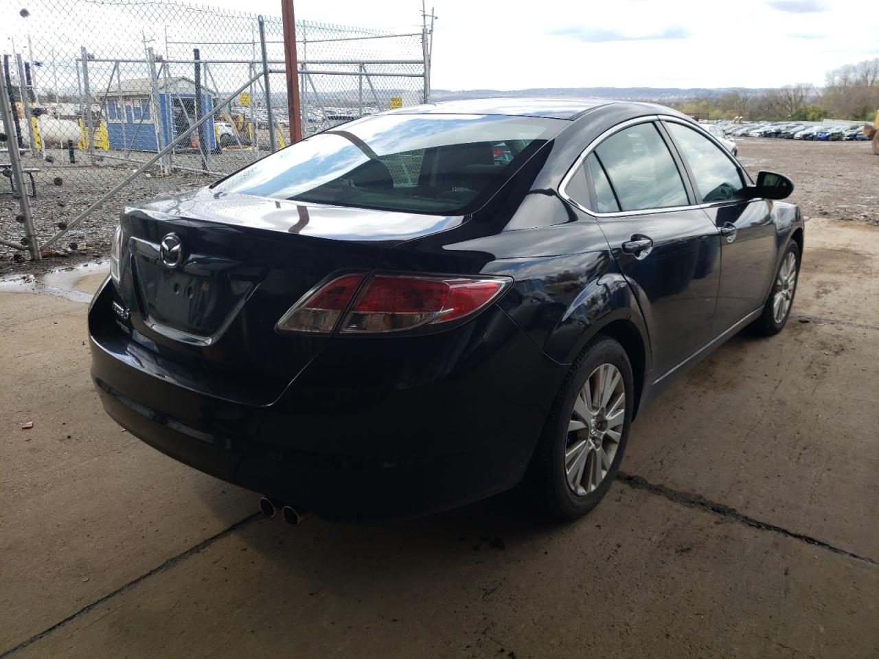 Photo 4 from auction – 2009 MAZDA 6 I with VIN 1YVHP82A195M05961