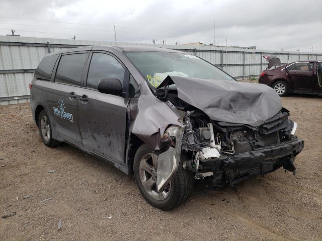 TOYOTA SIENNA 2019 with VIN 5TDZZ3DC0KS991154 - Photo from auction