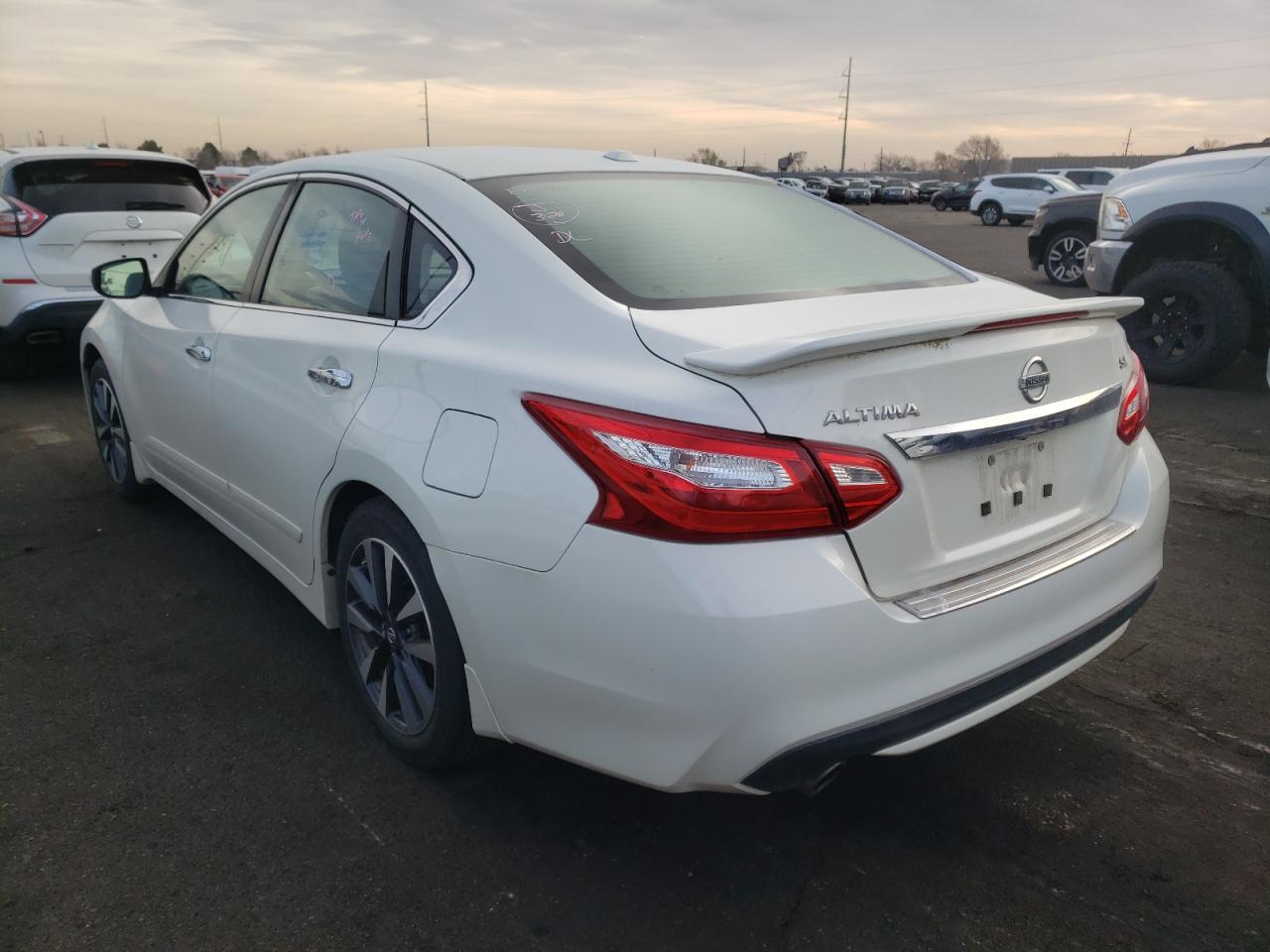 Photo 3 from auction – 2017 NISSAN ALTIMA 2.5 with VIN 1N4AL3AP0HC149887