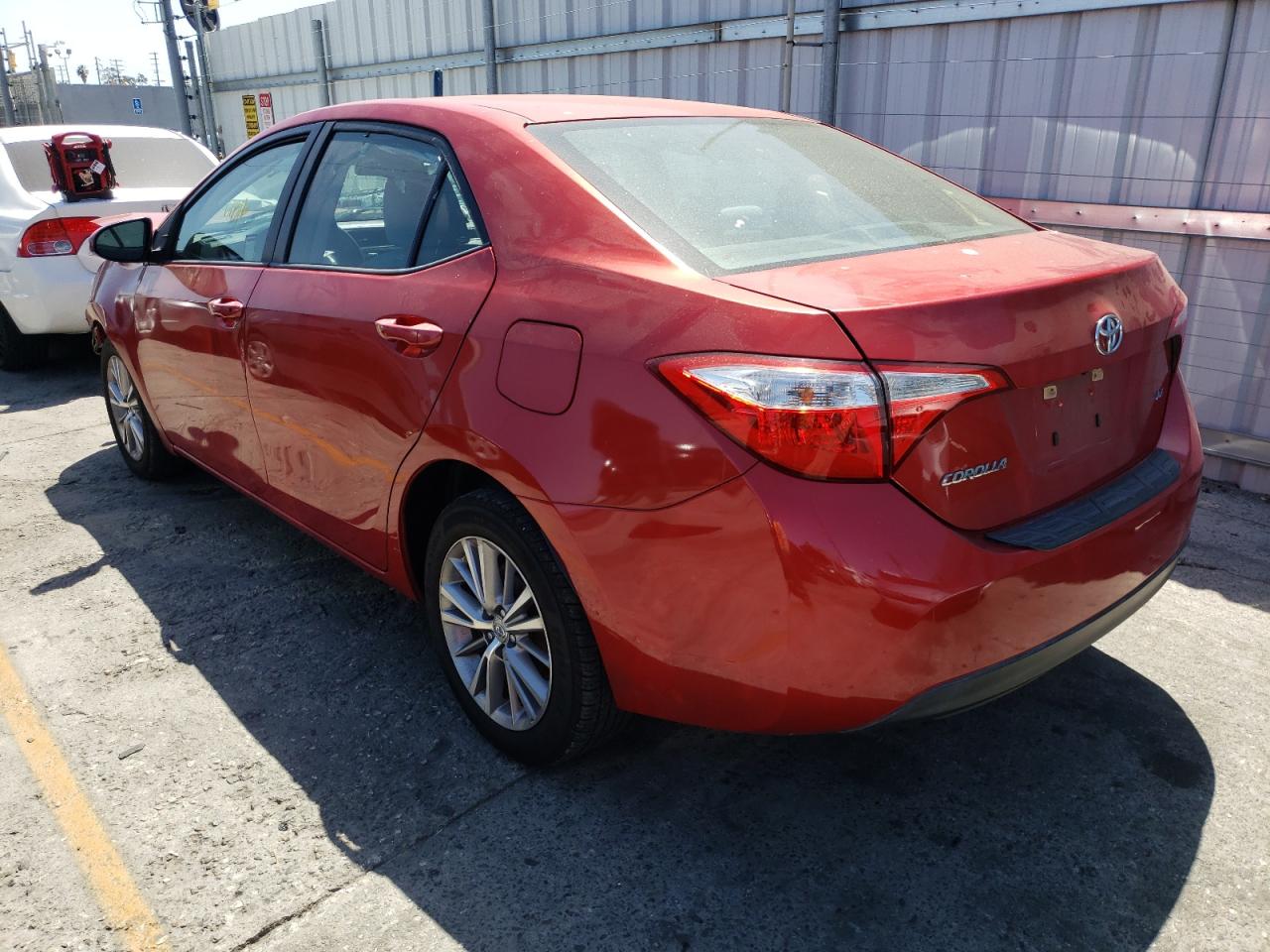 Photo 3 from auction – 2015 TOYOTA COROLLA L with VIN 5YFBURHE1FP197955