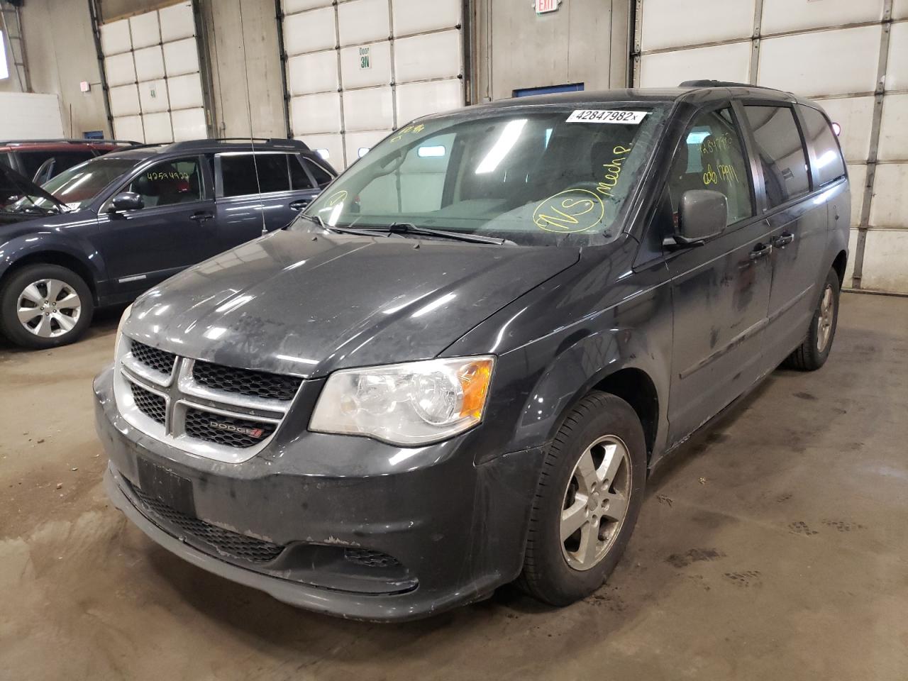 Photo 2 from auction – 2012 DODGE GRAND CARA with VIN 2C4RDGCG5CR112297