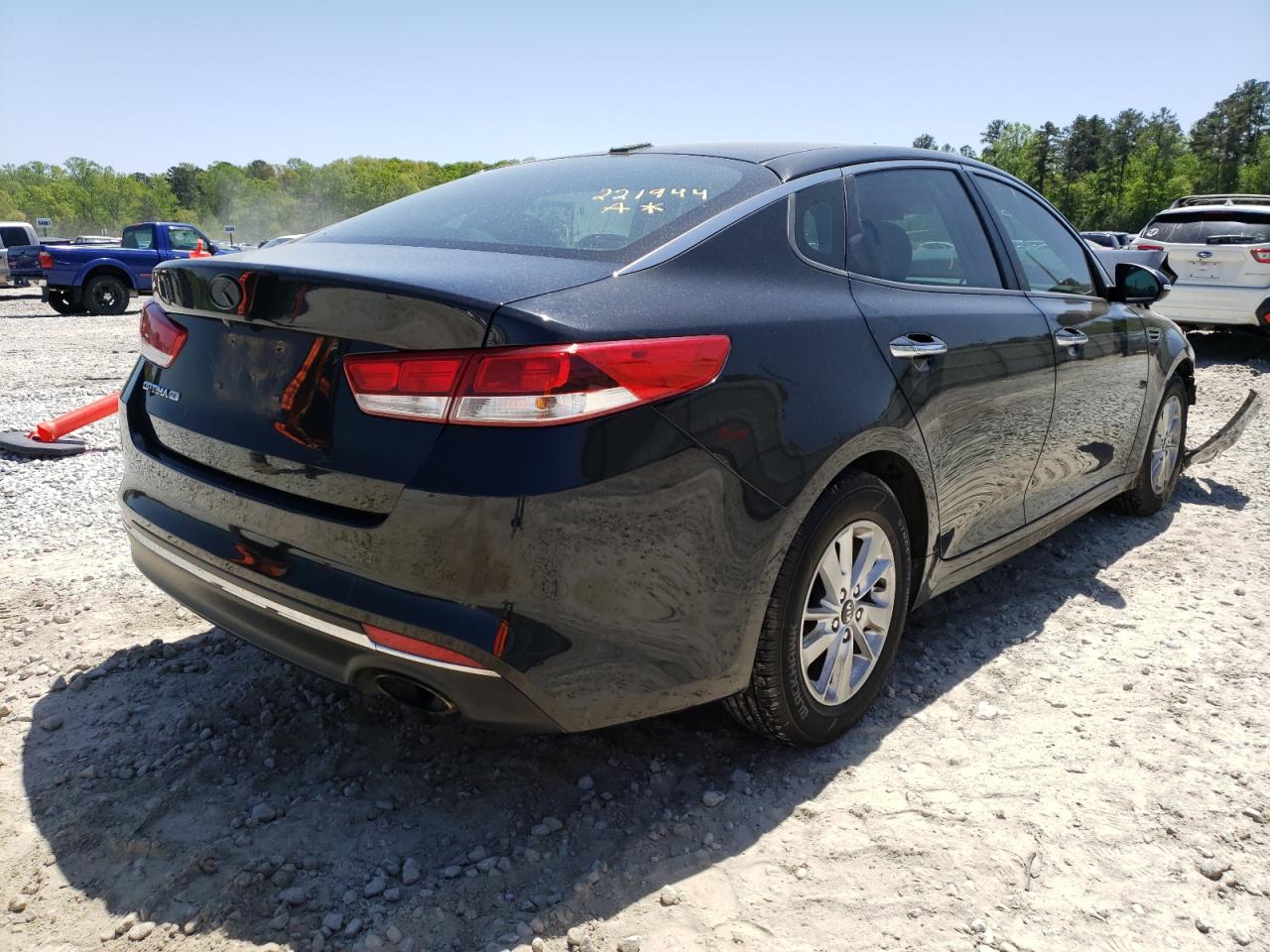 Photo 4 from auction – 2017 KIA OPTIMA LX with VIN KNAGT4L39H5130826