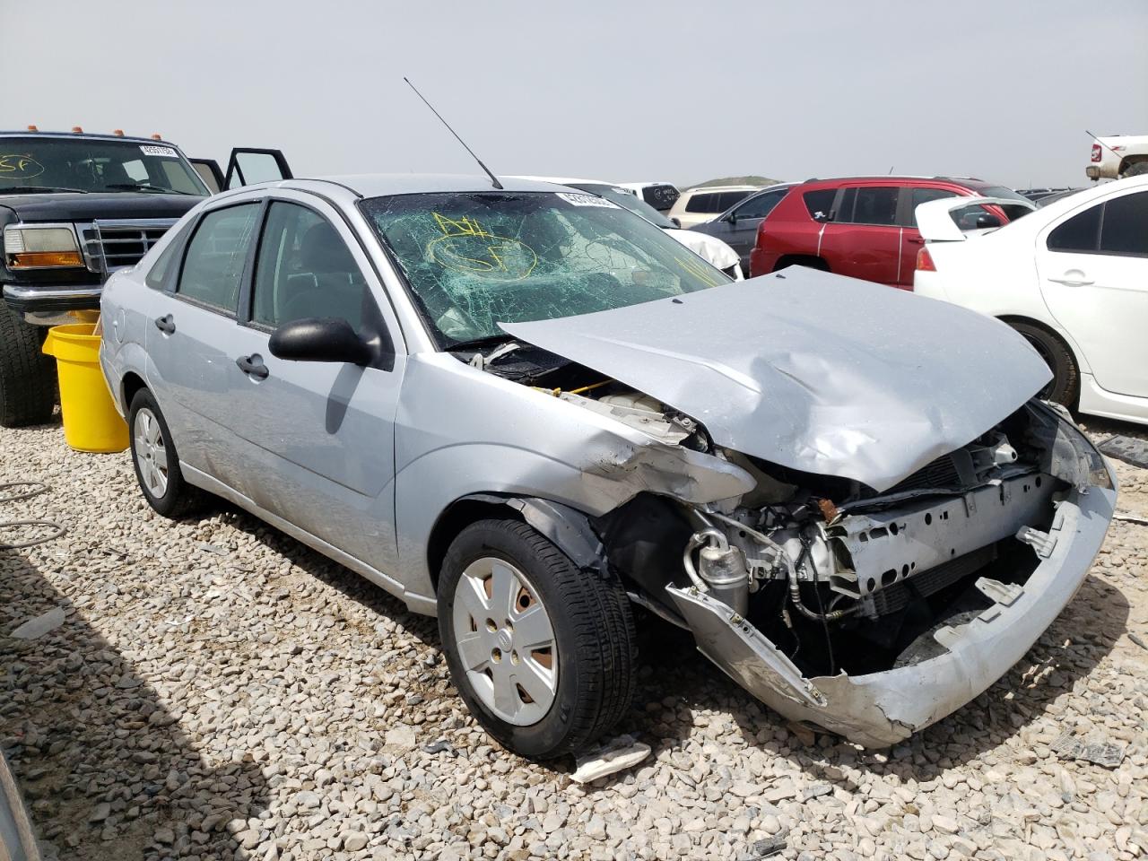 Photo 1 from auction – 2007 FORD FOCUS ZX4 with VIN 1FAFP34N07W188514
