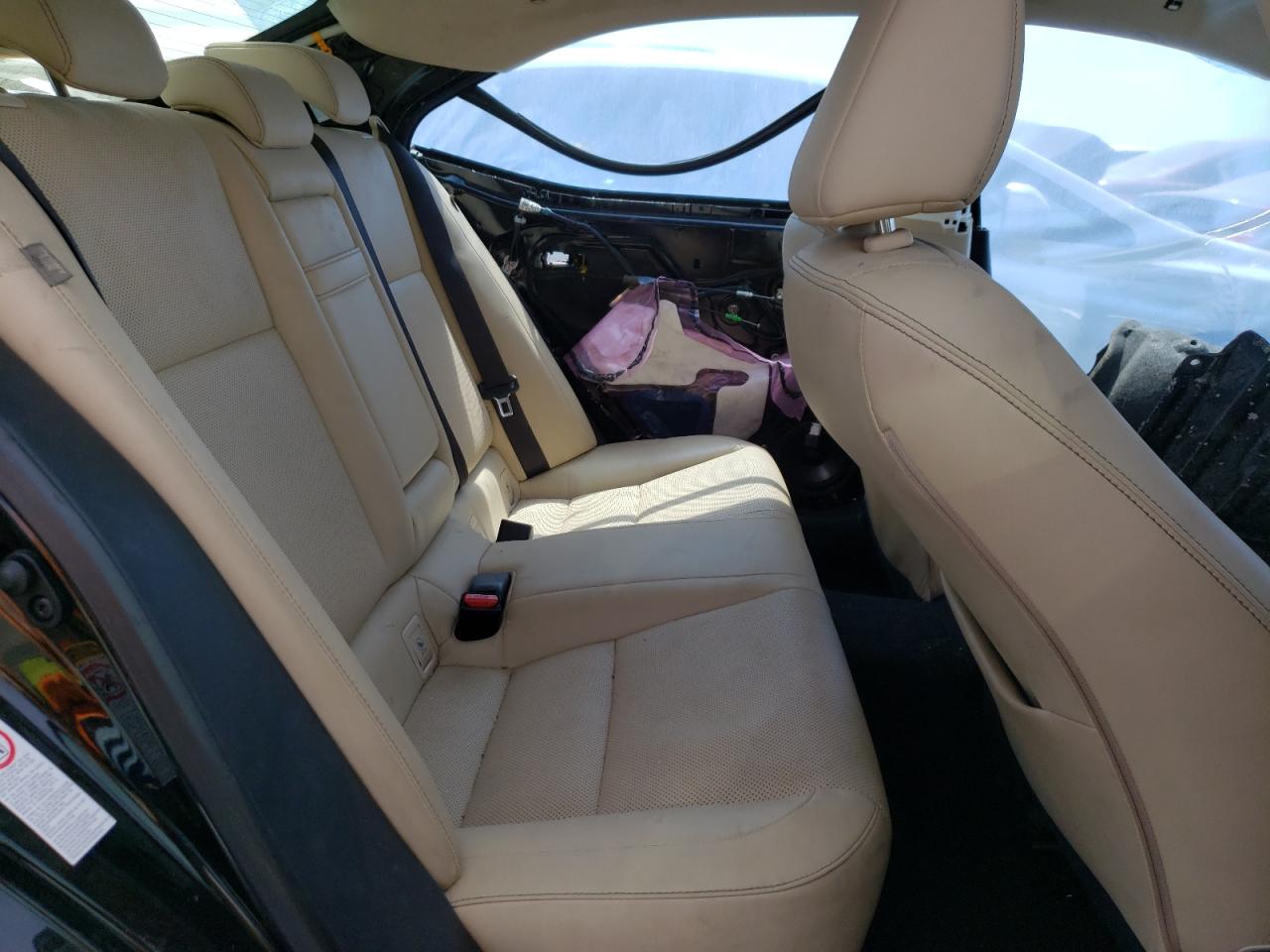 Photo 6 from auction – 2015 LEXUS IS 250 with VIN JTHCF1D23F5019729