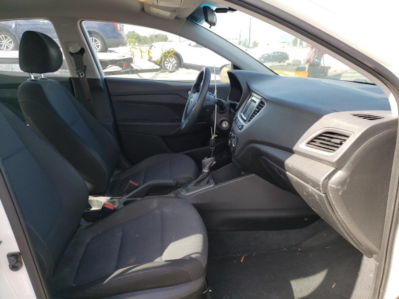 Photo 5 from auction – 2018 HYUNDAI ACCENT SE with VIN 3KPC24A38JE014860
