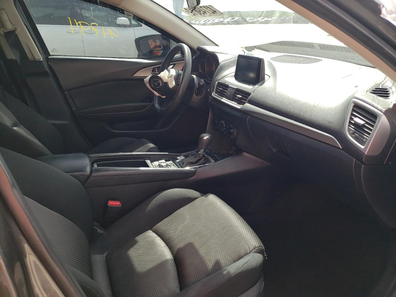 Photo 5 from auction – 2017 MAZDA 3 SPORT with VIN 3MZBN1U76HM108412