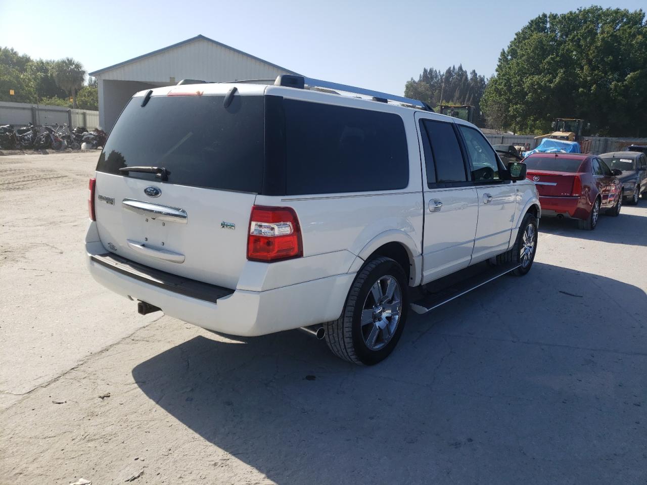 Photo 4 from auction – 2010 FORD EXPEDITION with VIN 1FMJK1K55AEA64287