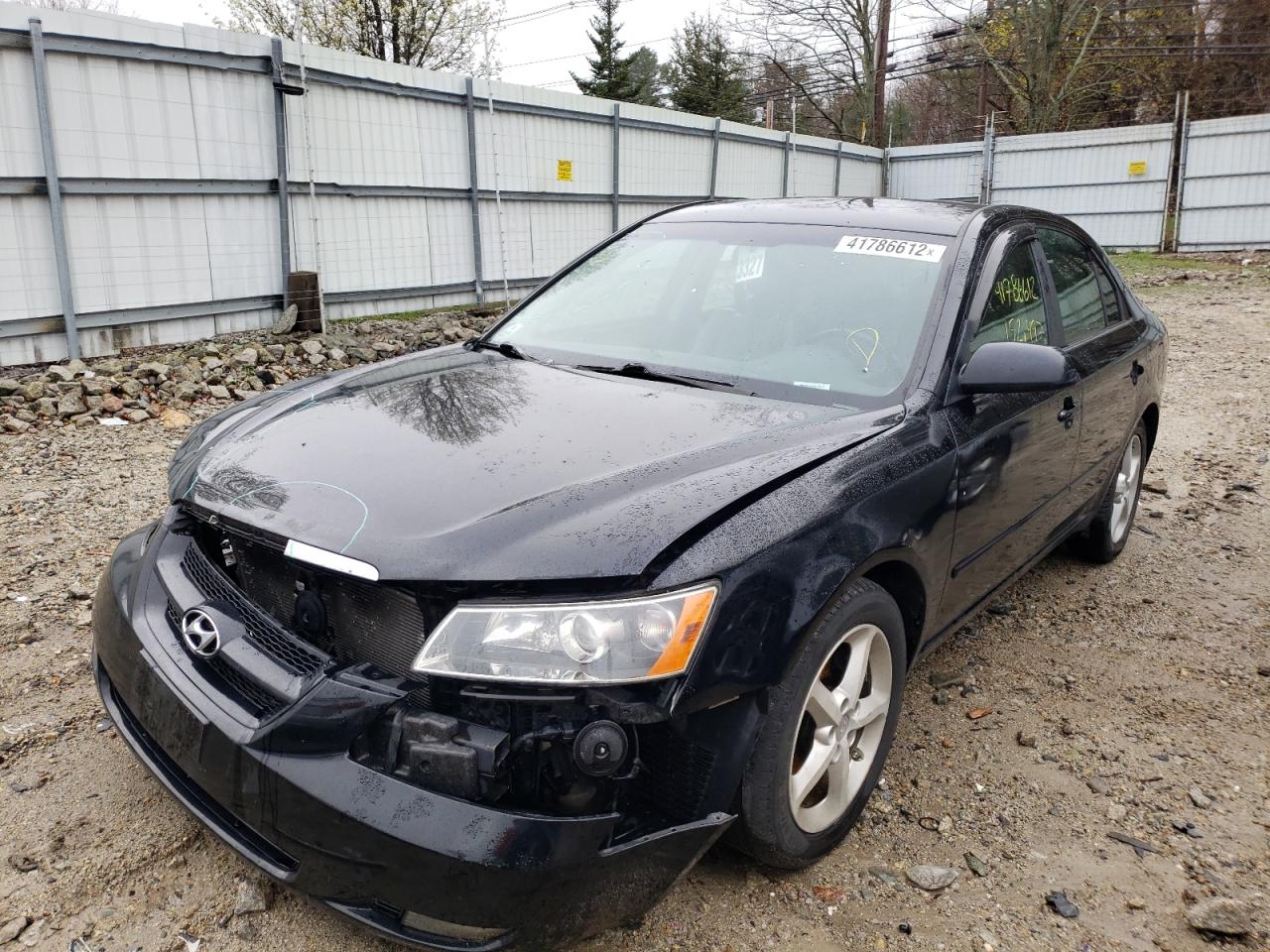 Photo 2 from auction – 2010 HYUNDAI SONATA SE with VIN 5NPEU4AF1AH618338