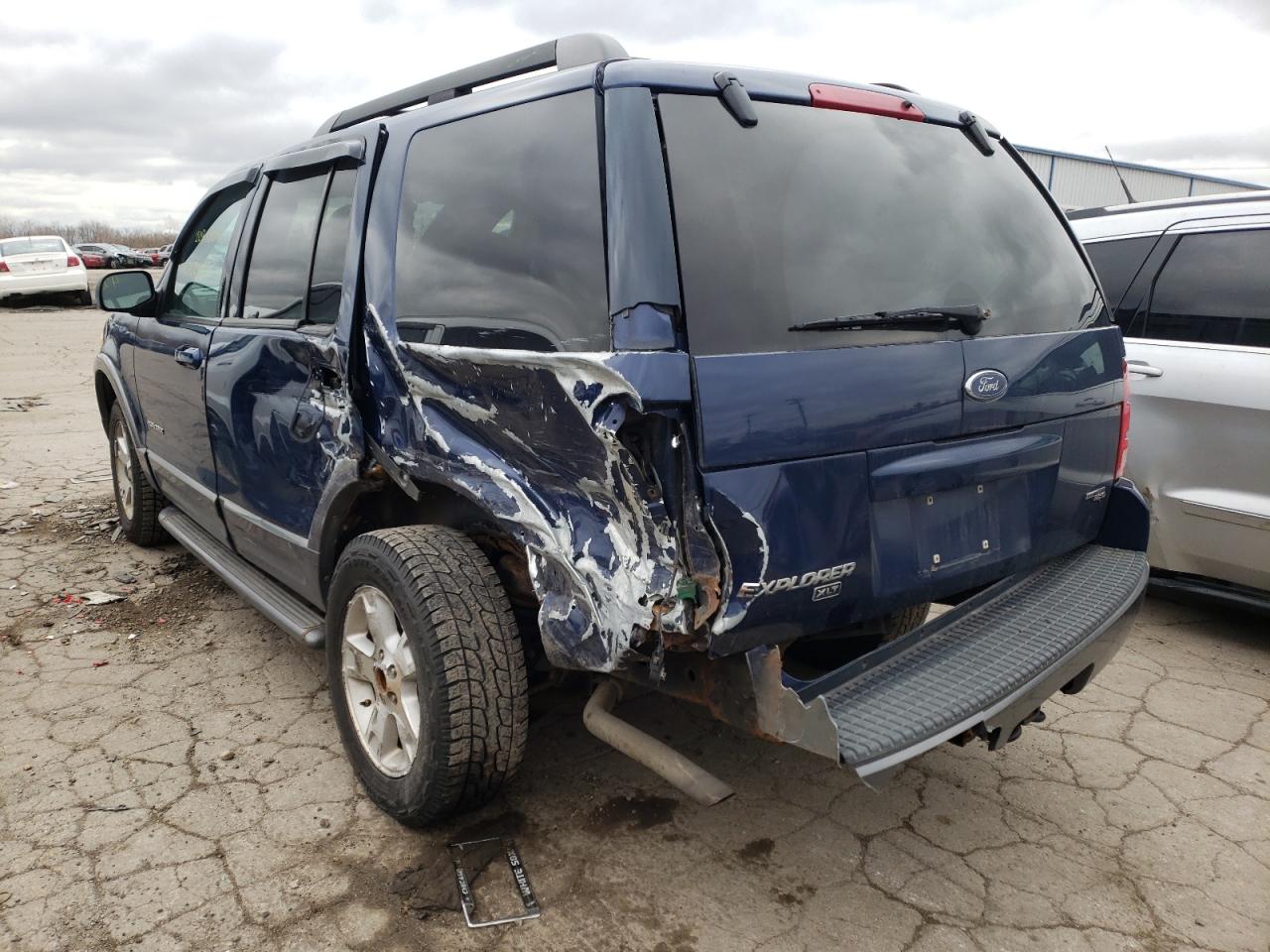 Photo 3 from auction – 2005 FORD EXPLORER X with VIN 1FMZU63K45ZA44612