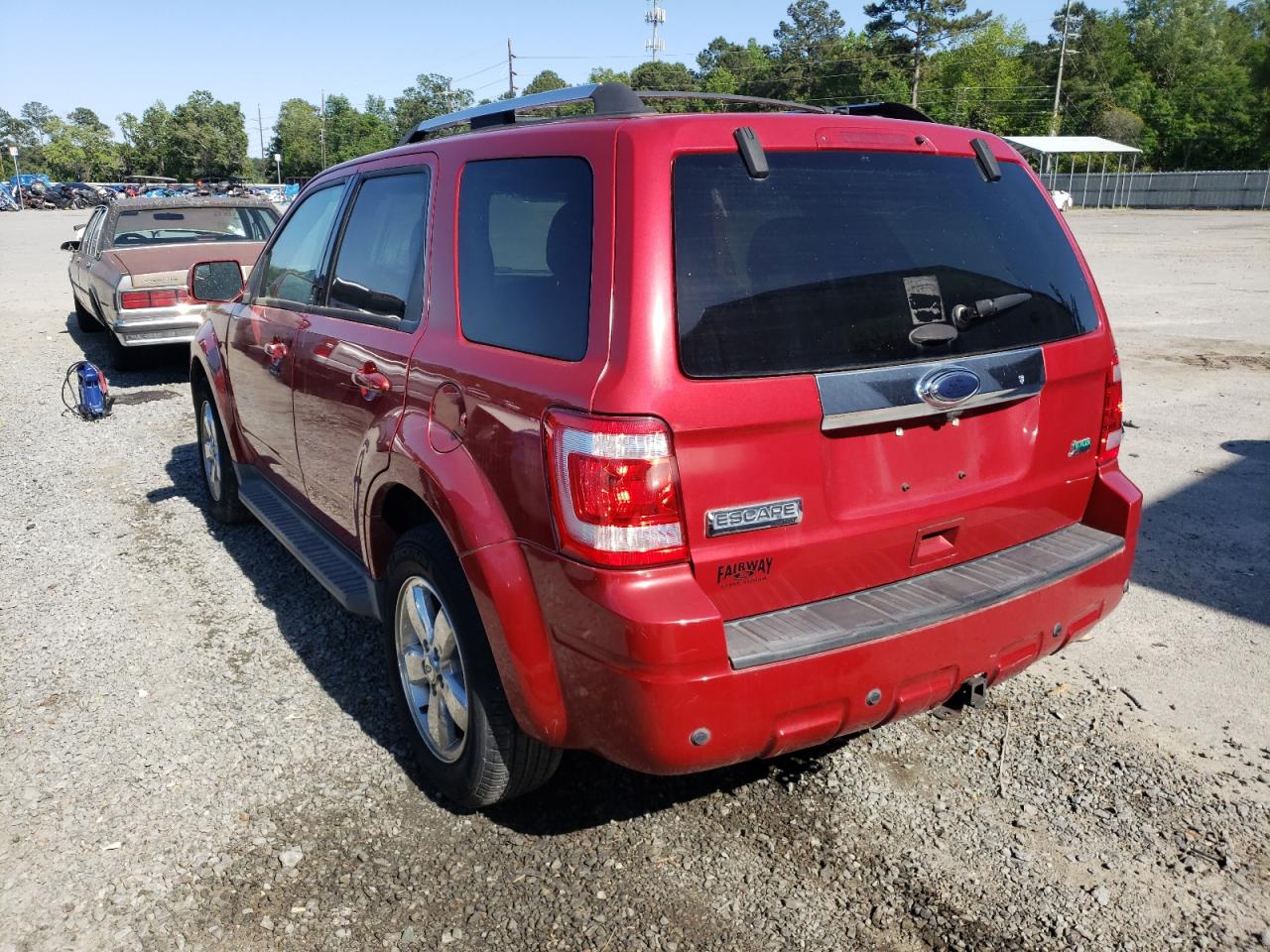 Photo 3 from auction – 2011 FORD ESCAPE LIM with VIN 1FMCU0EG7BKB51007
