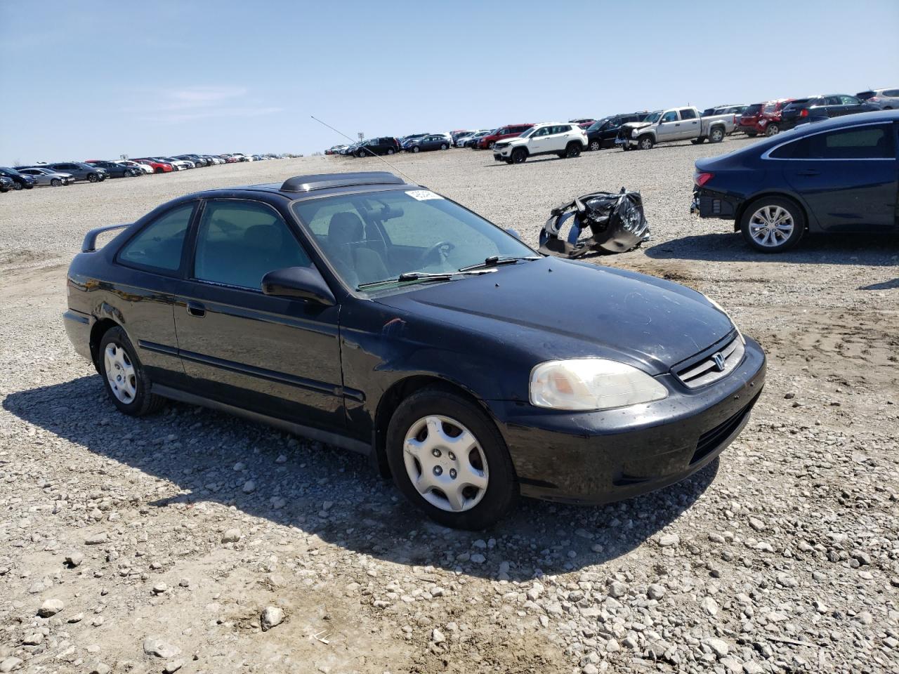HONDA CIVIC EX 2000 with VIN 1HGEJ8248YL032014 - Photo from auction