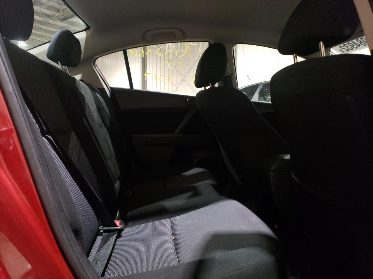 Photo 6 from auction – 2010 MAZDA 3 I with VIN JM1BL1SF7A1122129