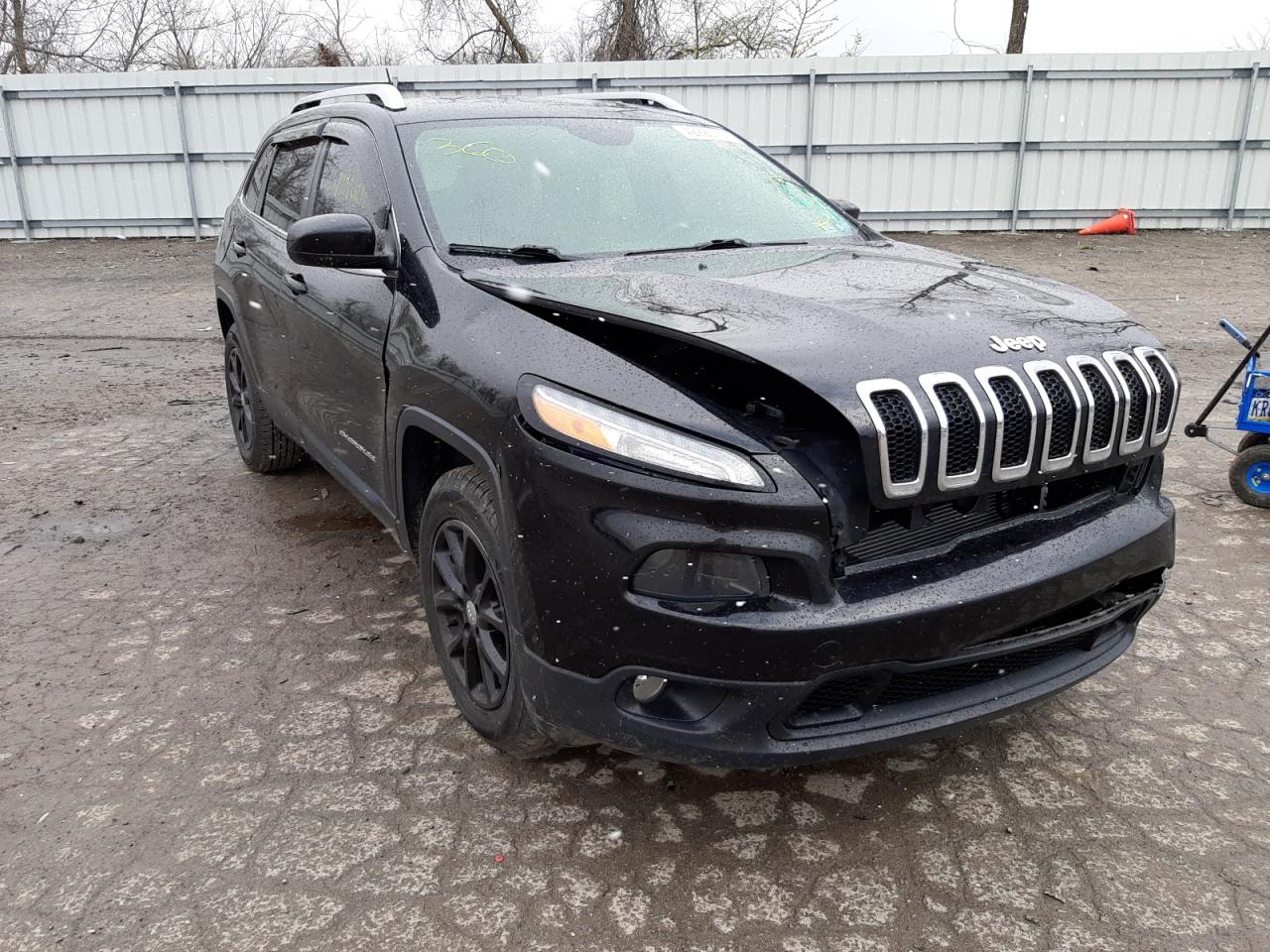 JEEP CHEROKEE L 2014 with VIN 1C4PJMCS2EW281433 - Photo from auction