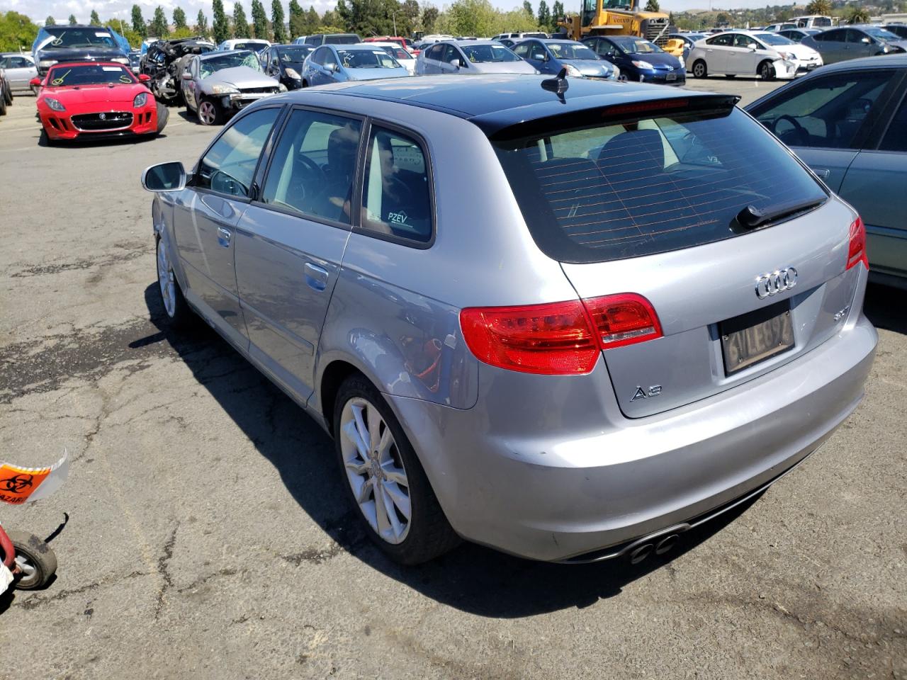 Photo 3 from auction – 2012 AUDI A3 PREMIUM with VIN WAUBEAFMXCA106929