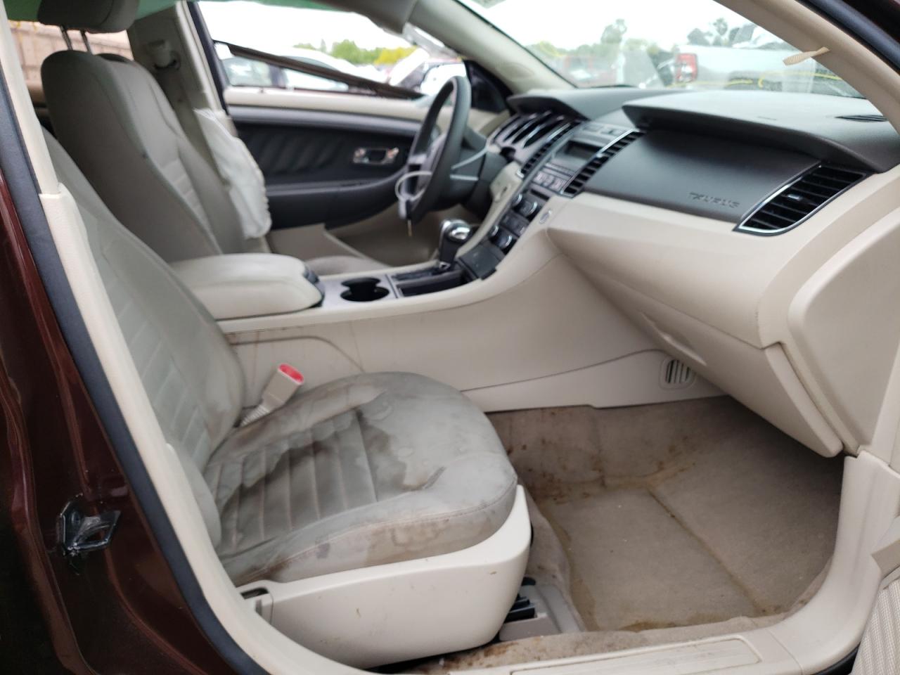 Photo 5 from auction – 2012 FORD TAURUS SE with VIN 1FAHP2DW8CG134703