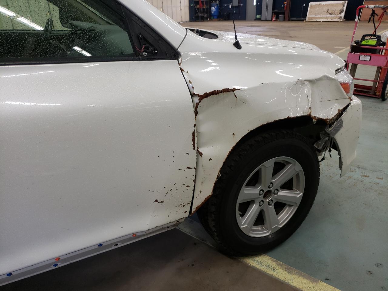 Photo 9 from auction – 2010 TOYOTA HIGHLANDER with VIN JTEBK3EH8A2164763