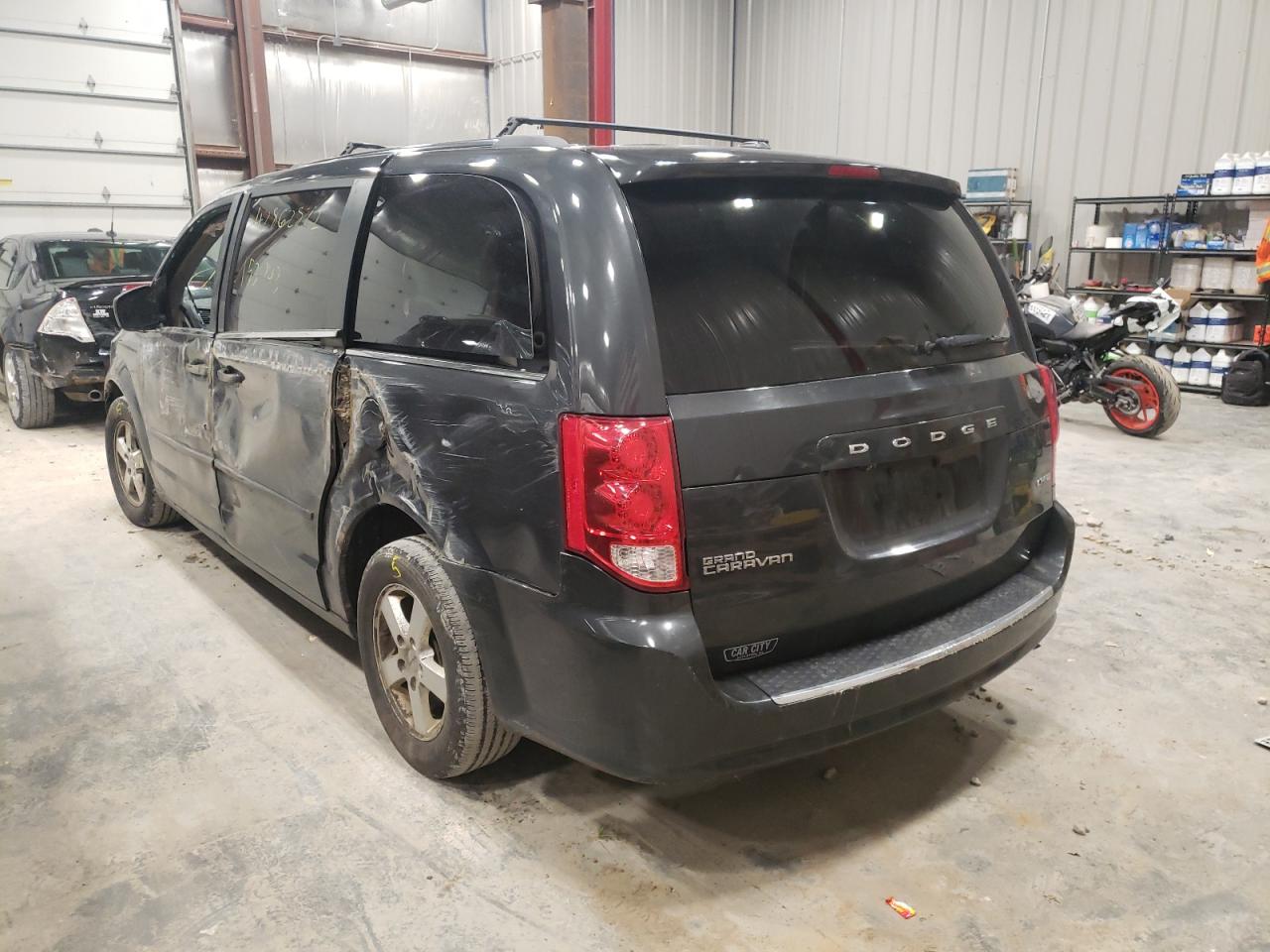 Photo 3 from auction – 2011 DODGE GRAND CARA with VIN 2D4RN5DG1BR786495