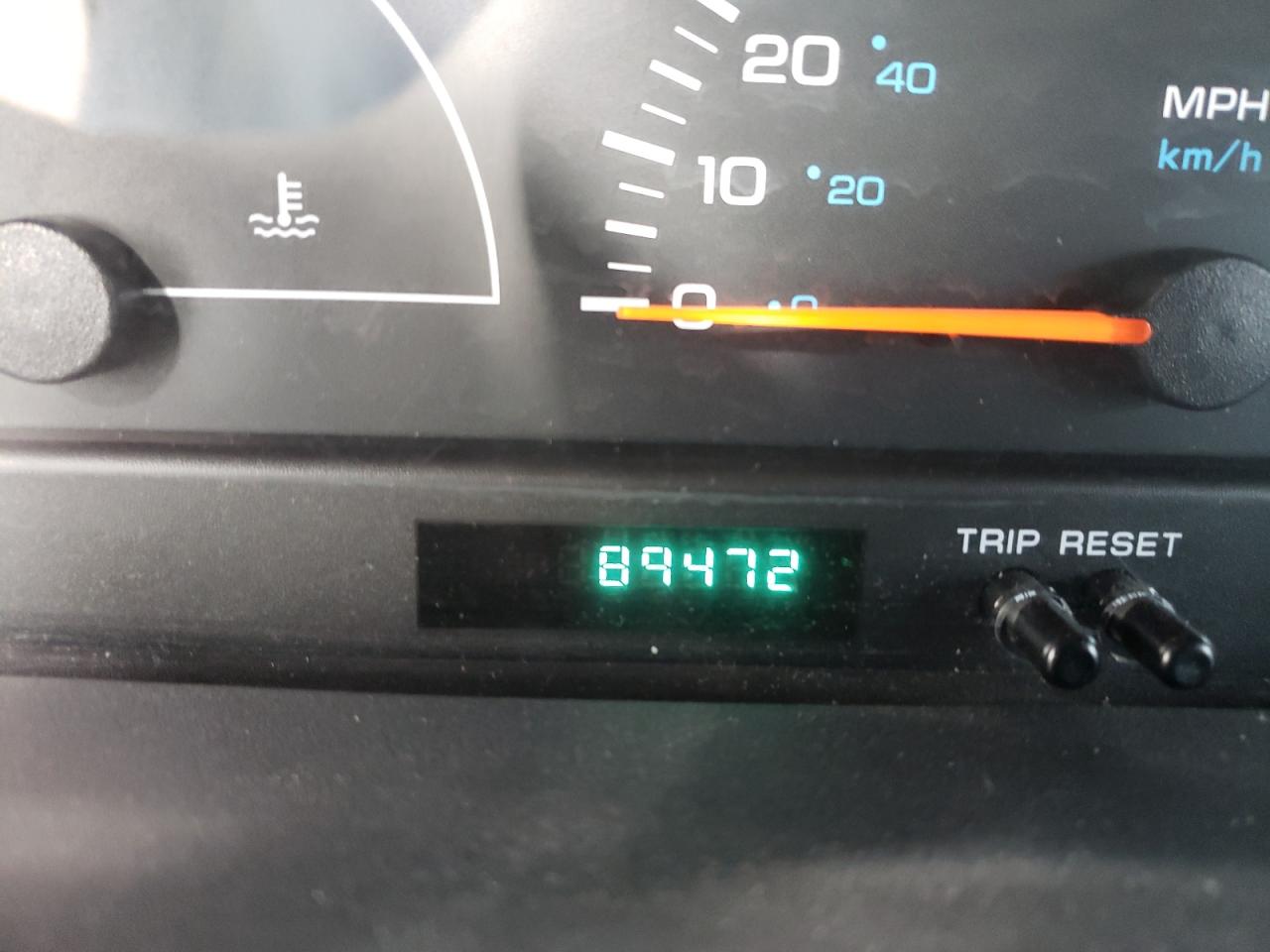 Photo 8 from auction – 2000 DODGE CARAVAN with VIN 2B4FP25BXYR691953
