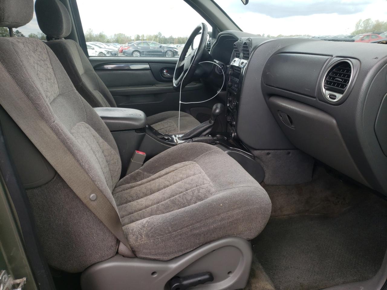 Photo 5 from auction – 2004 GMC ENVOY with VIN 1GKDT13S342362141